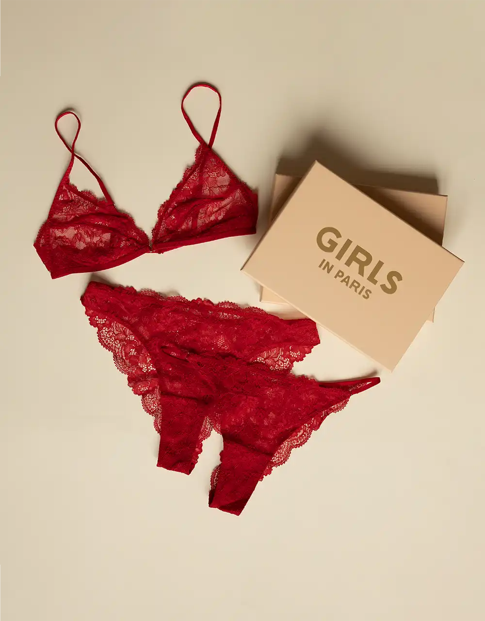 https://www.girlsinparis.com/images/lingerie/soutien-gorge-avec-armatures-melrose_5312_01_a.jpg